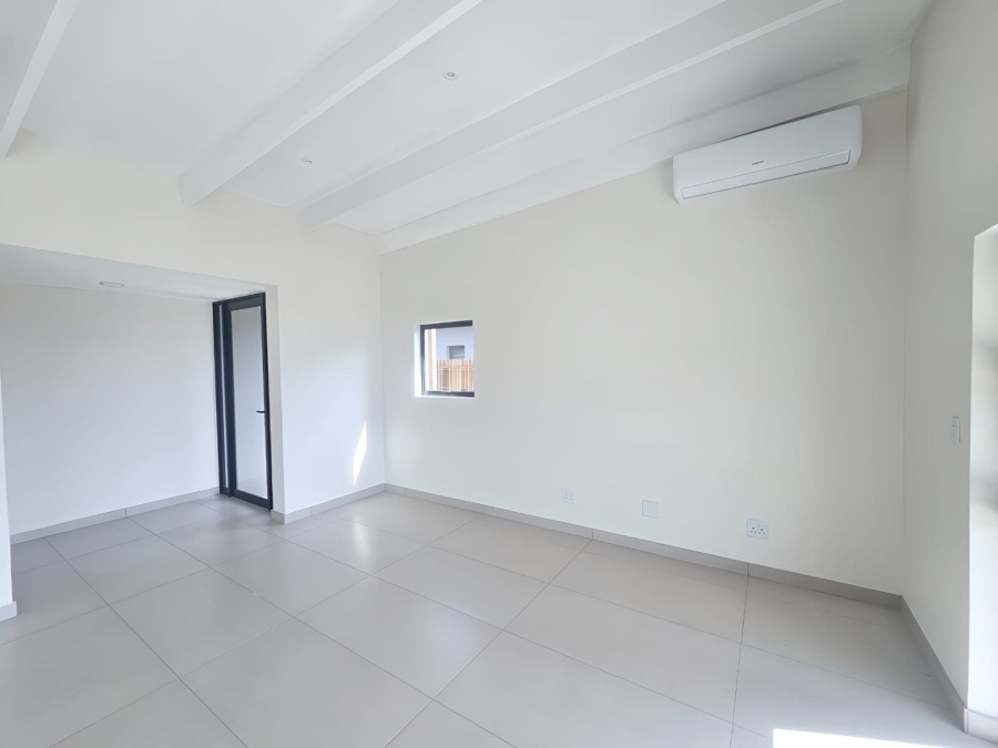 2 Bedroom Property for Sale in Shakas Rock KwaZulu-Natal