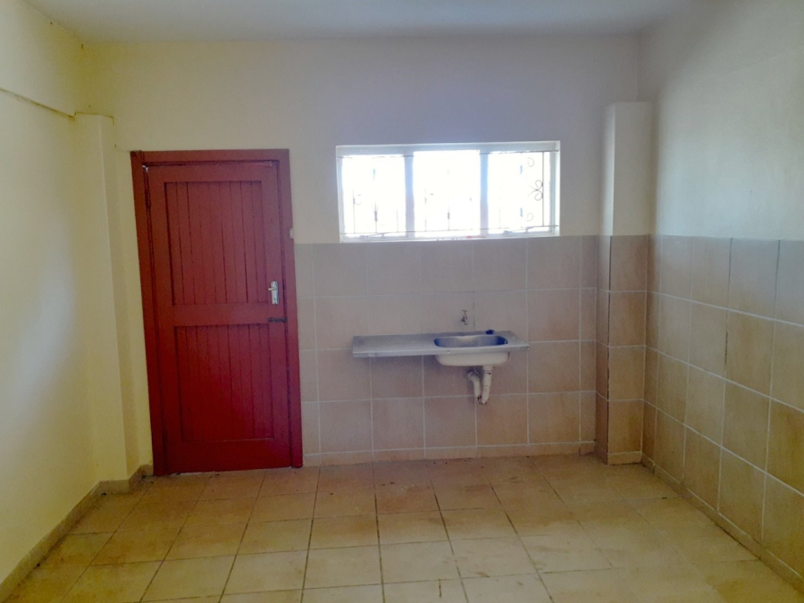7 Bedroom Property for Sale in Stanger Heights KwaZulu-Natal