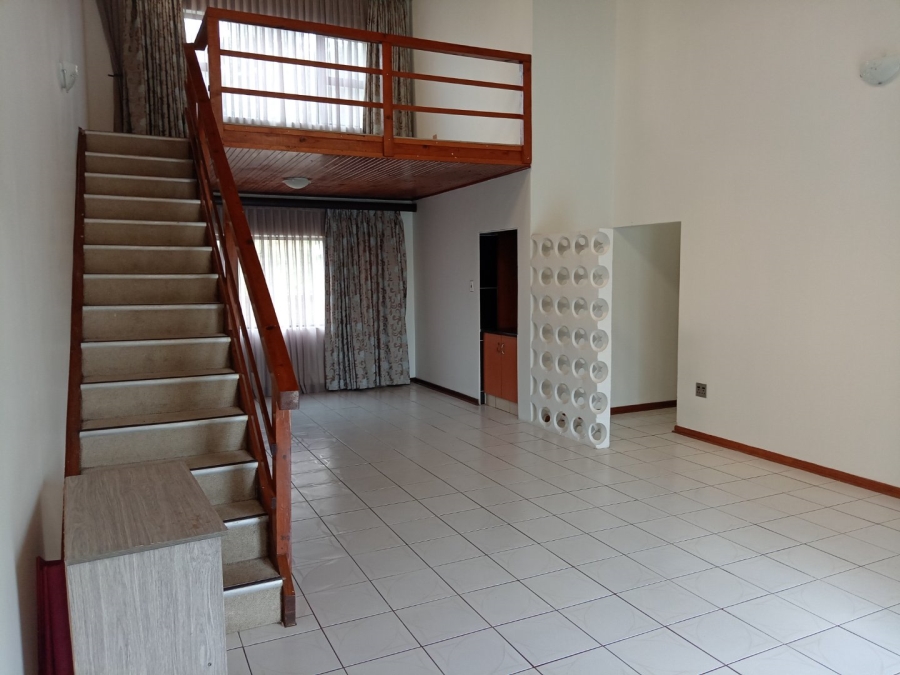 4 Bedroom Property for Sale in Uvongo KwaZulu-Natal