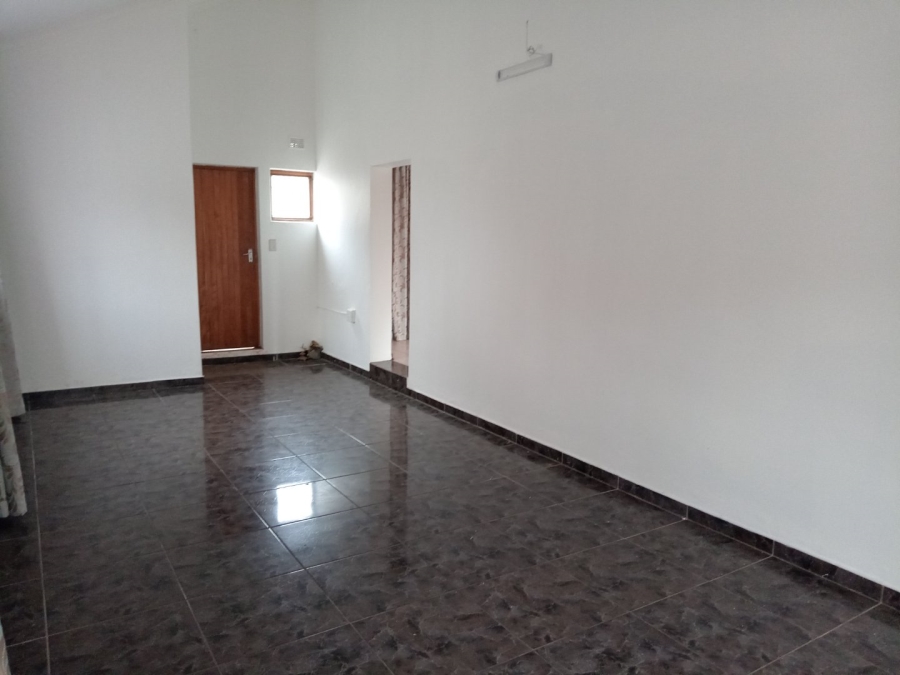 4 Bedroom Property for Sale in Uvongo KwaZulu-Natal