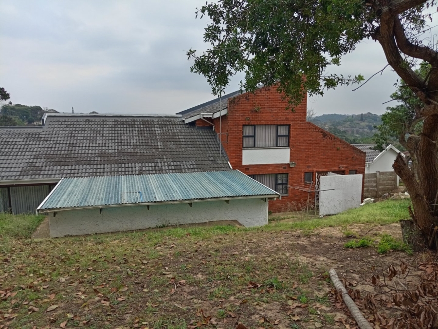 4 Bedroom Property for Sale in Uvongo KwaZulu-Natal