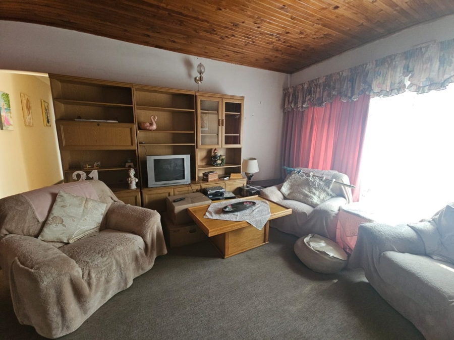 3 Bedroom Property for Sale in Pioneer Park KwaZulu-Natal