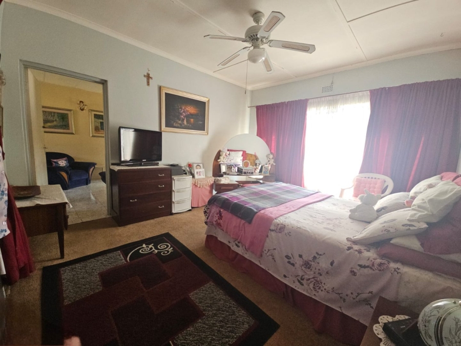 3 Bedroom Property for Sale in Pioneer Park KwaZulu-Natal