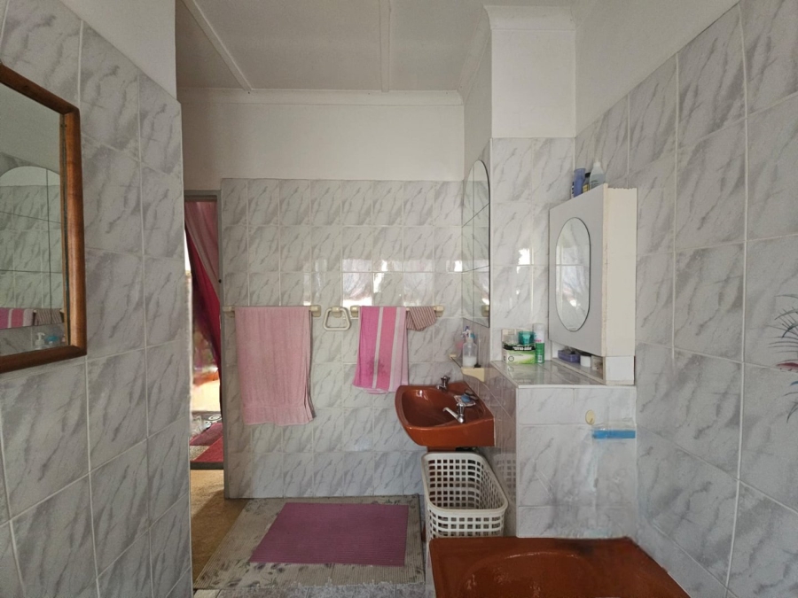 3 Bedroom Property for Sale in Pioneer Park KwaZulu-Natal