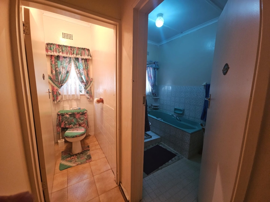 3 Bedroom Property for Sale in Pioneer Park KwaZulu-Natal
