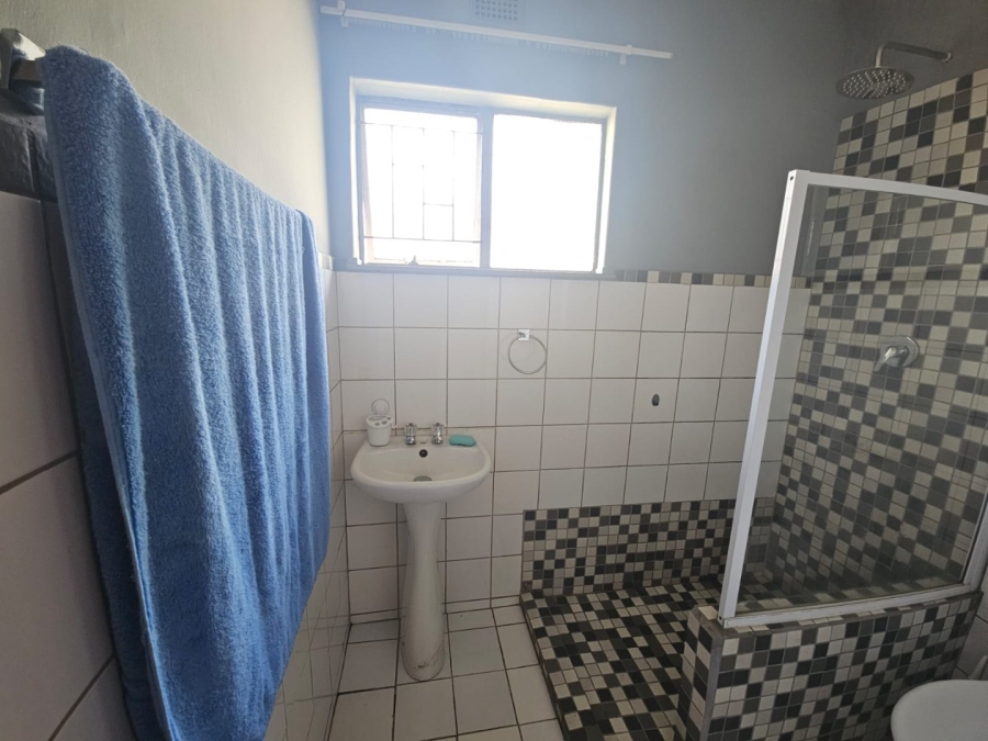 3 Bedroom Property for Sale in Pioneer Park KwaZulu-Natal