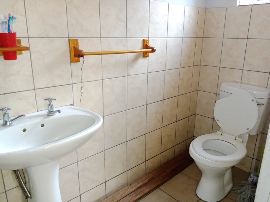 5 Bedroom Property for Sale in Raisethorpe KwaZulu-Natal