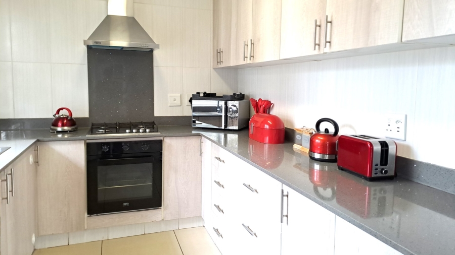 3 Bedroom Property for Sale in Port Edward KwaZulu-Natal