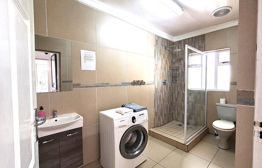3 Bedroom Property for Sale in Port Edward KwaZulu-Natal