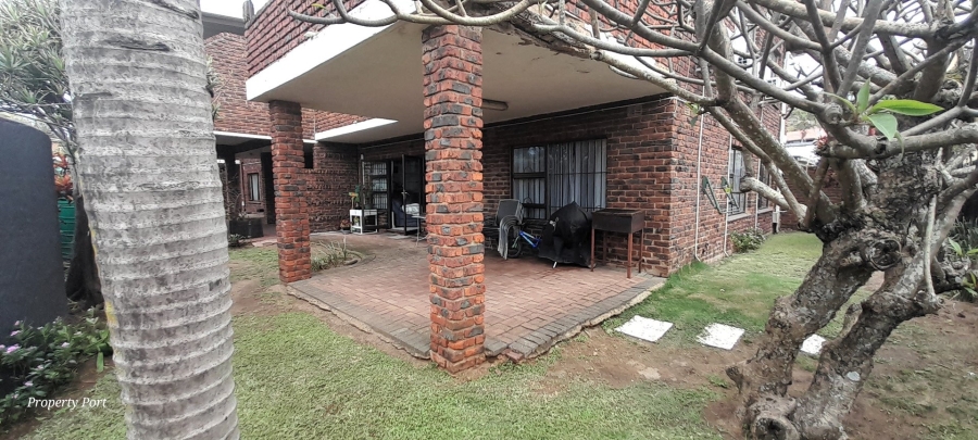 3 Bedroom Property for Sale in Margate KwaZulu-Natal