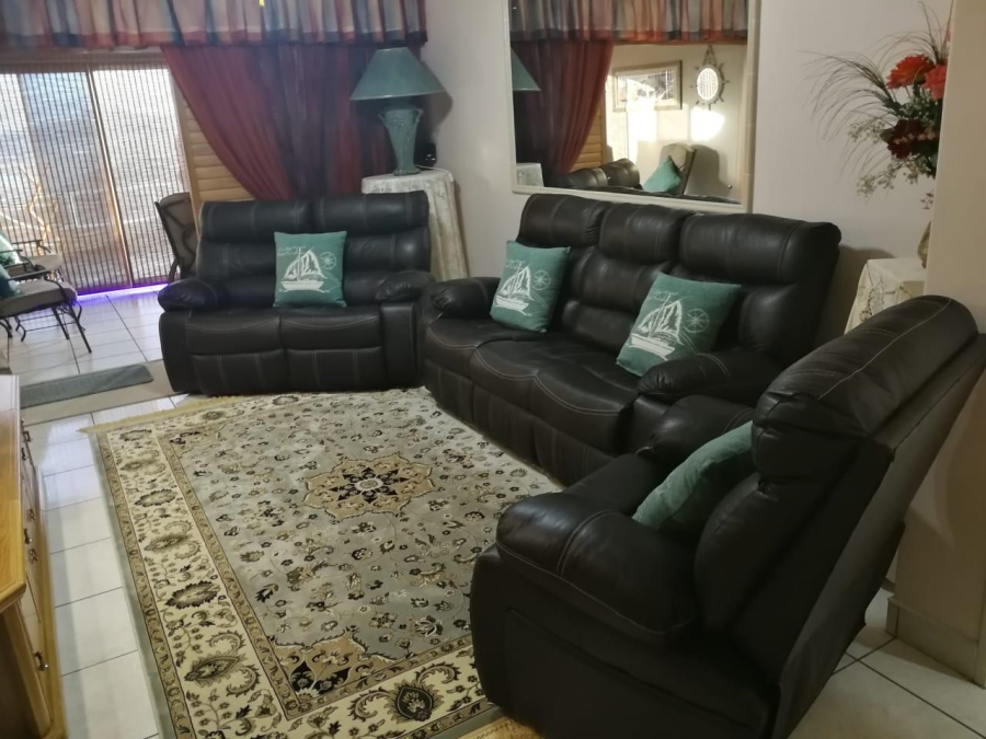 3 Bedroom Property for Sale in Manaba Beach KwaZulu-Natal