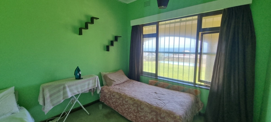 4 Bedroom Property for Sale in St Michaels On Sea KwaZulu-Natal