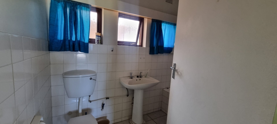 4 Bedroom Property for Sale in St Michaels On Sea KwaZulu-Natal