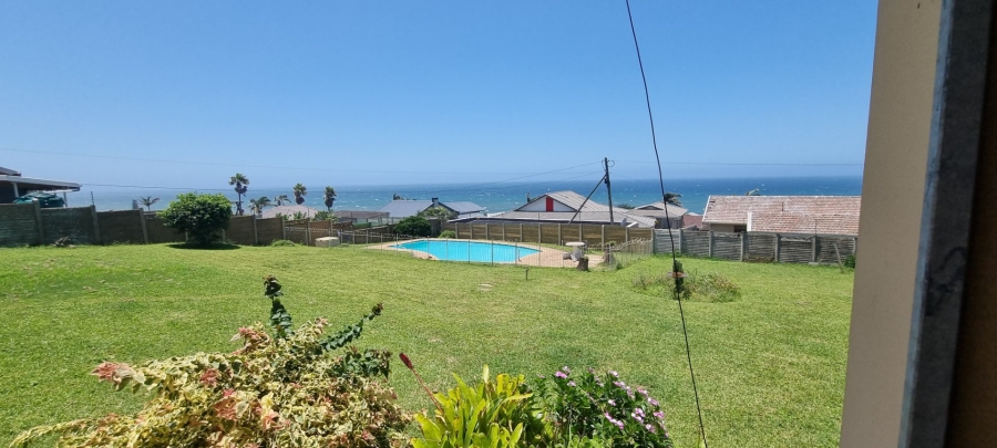 4 Bedroom Property for Sale in St Michaels On Sea KwaZulu-Natal