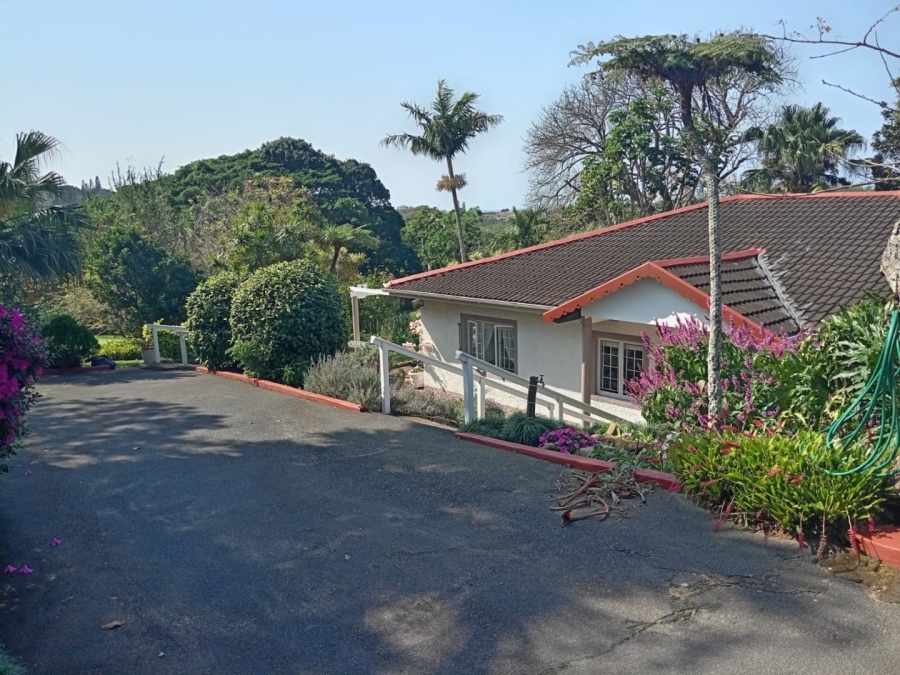 3 Bedroom Property for Sale in Uvongo KwaZulu-Natal