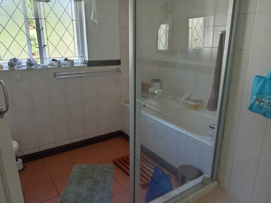 3 Bedroom Property for Sale in Uvongo KwaZulu-Natal
