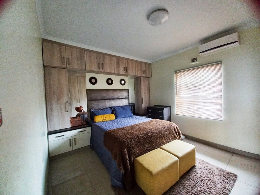 To Let 2 Bedroom Property for Rent in Warrenton KwaZulu-Natal