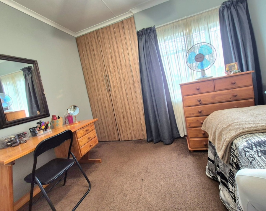 3 Bedroom Property for Sale in Huttenheights KwaZulu-Natal