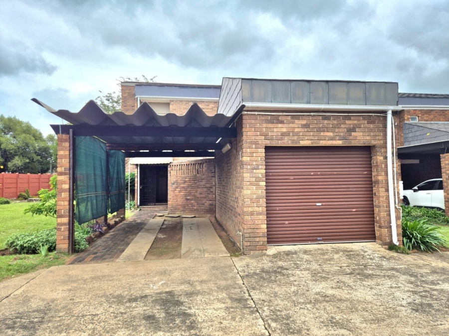 3 Bedroom Property for Sale in Huttenheights KwaZulu-Natal