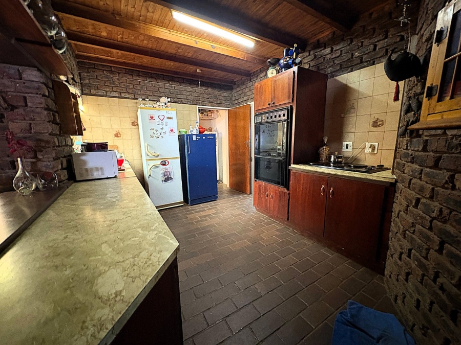 4 Bedroom Property for Sale in Huttenheights KwaZulu-Natal