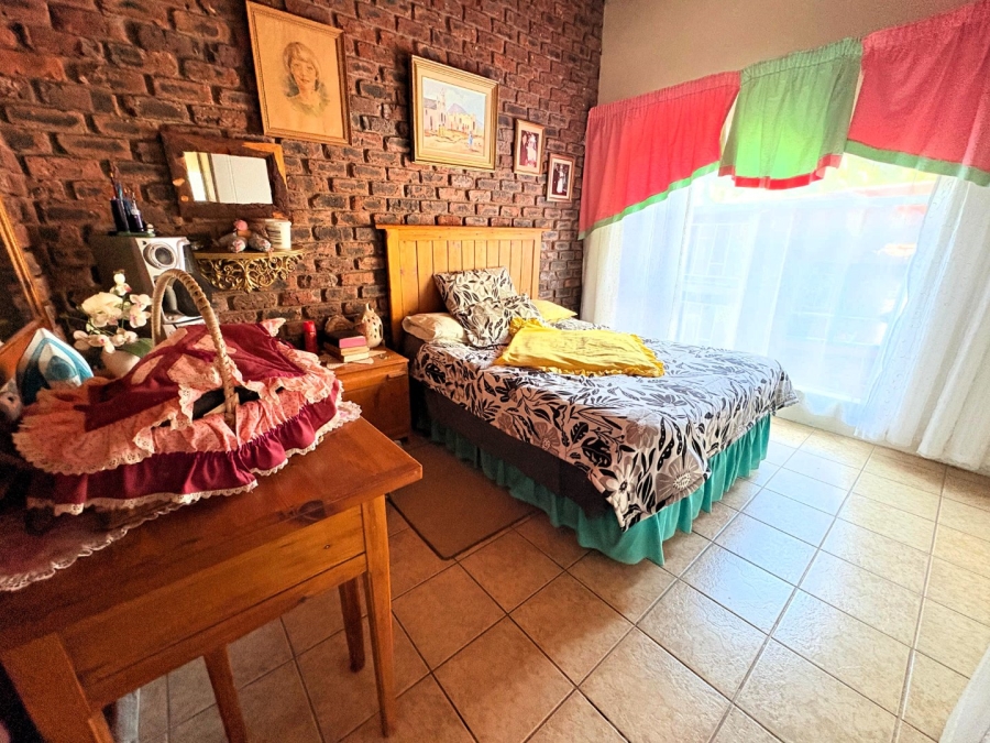 4 Bedroom Property for Sale in Huttenheights KwaZulu-Natal