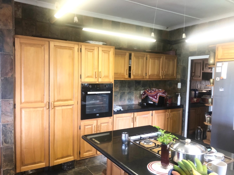 4 Bedroom Property for Sale in Port Shepstone KwaZulu-Natal