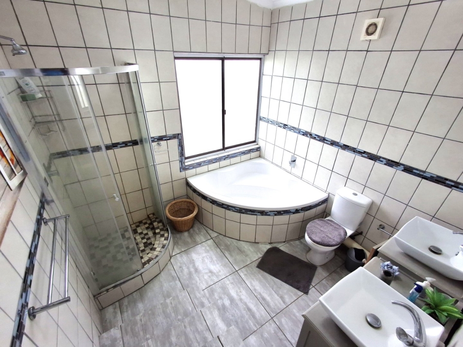 Commercial Property for Sale in Banners Rest KwaZulu-Natal