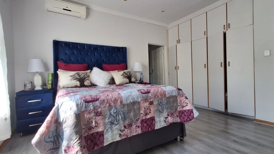  Bedroom Property for Sale in Pioneer Park KwaZulu-Natal