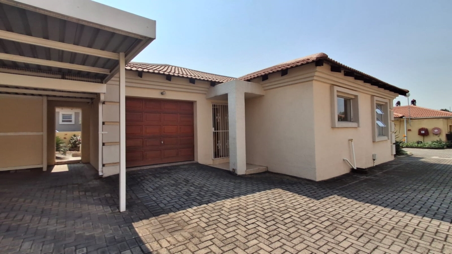  Bedroom Property for Sale in Pioneer Park KwaZulu-Natal