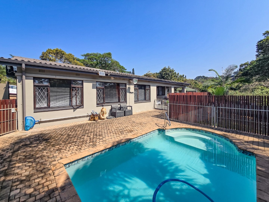 4 Bedroom Property for Sale in Southport KwaZulu-Natal