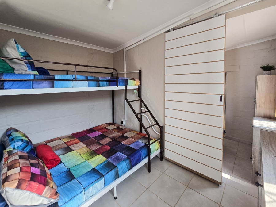 4 Bedroom Property for Sale in Southport KwaZulu-Natal