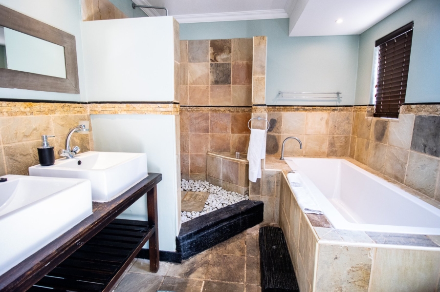 Commercial Property for Sale in Salt Rock KwaZulu-Natal