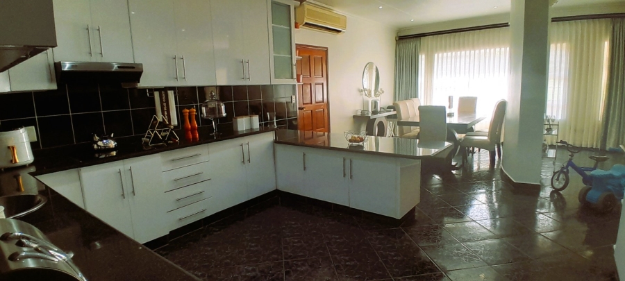 4 Bedroom Property for Sale in Shelly Beach KwaZulu-Natal