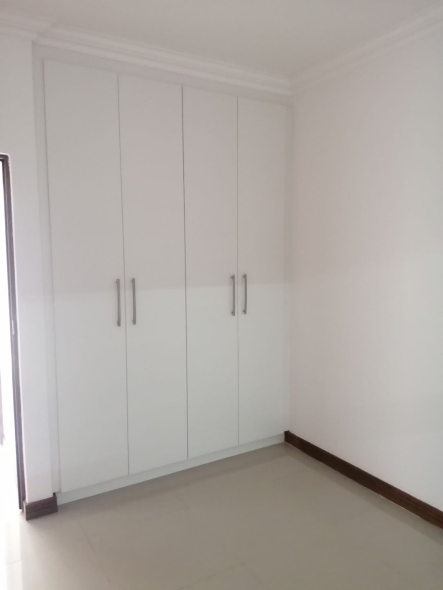 To Let 2 Bedroom Property for Rent in Umhlanga Ridge KwaZulu-Natal