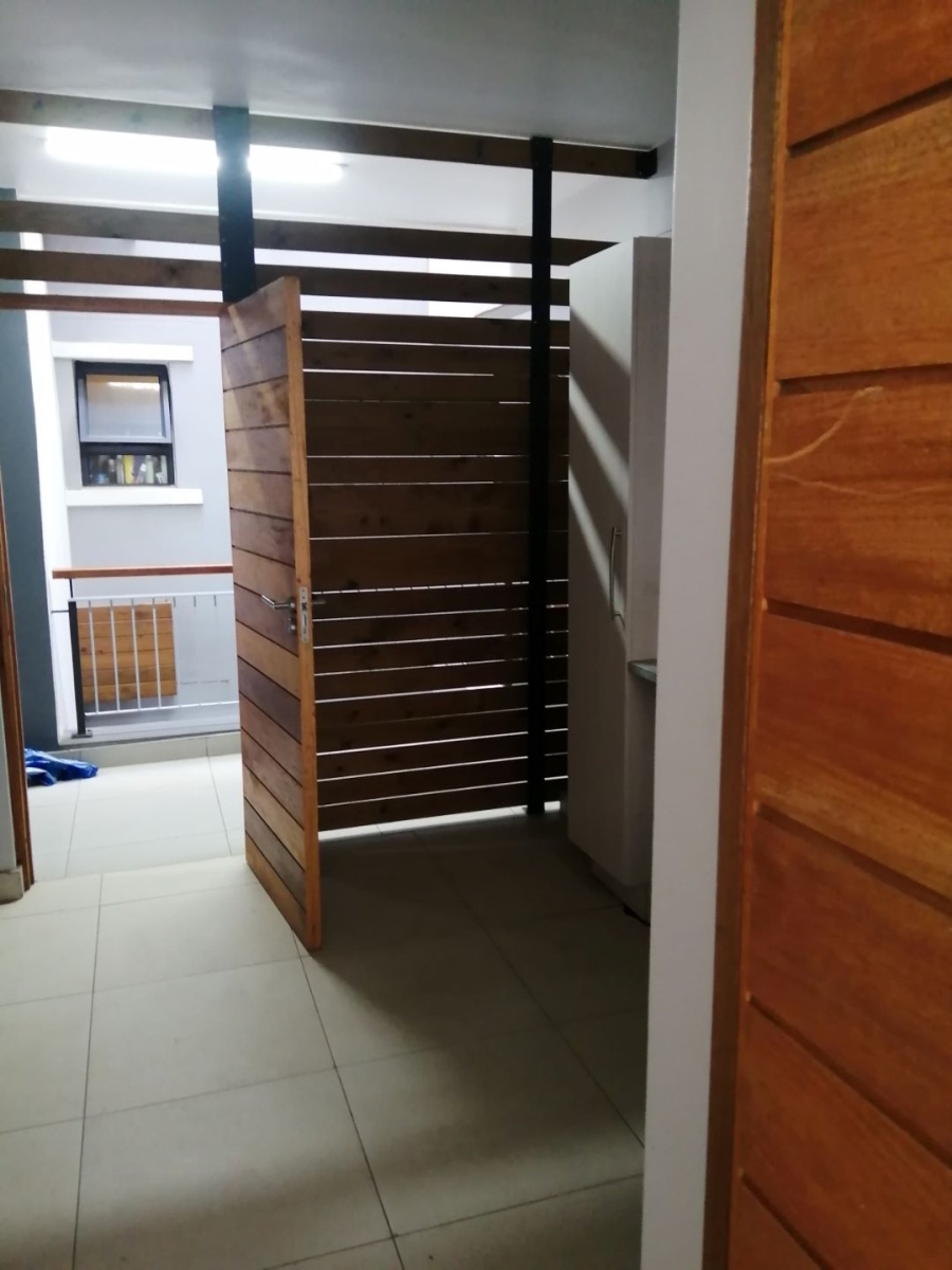 To Let 2 Bedroom Property for Rent in Umhlanga Ridge KwaZulu-Natal