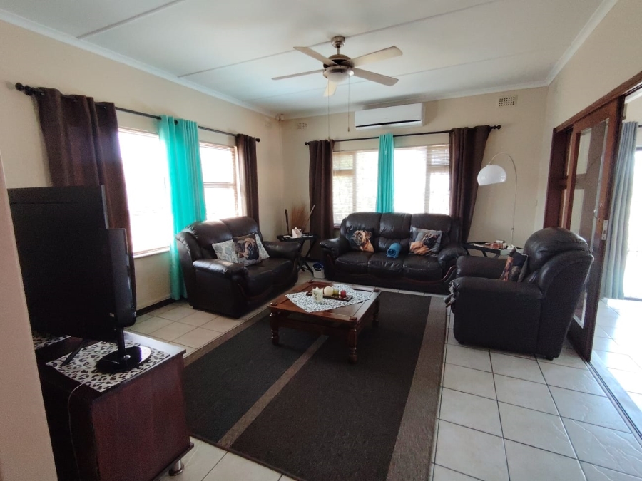 3 Bedroom Property for Sale in Shelly Beach KwaZulu-Natal