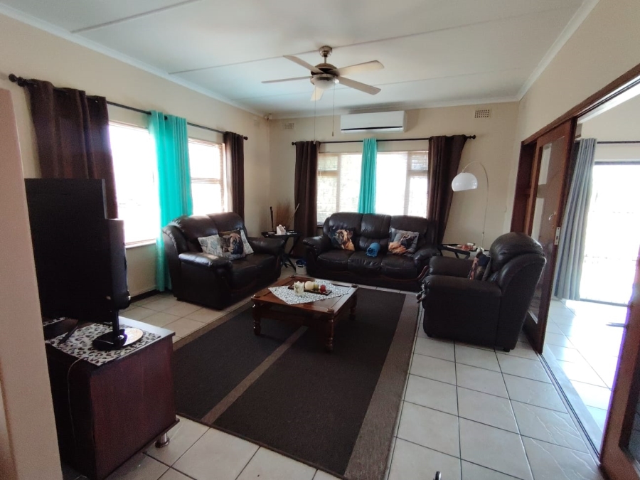 3 Bedroom Property for Sale in Shelly Beach KwaZulu-Natal