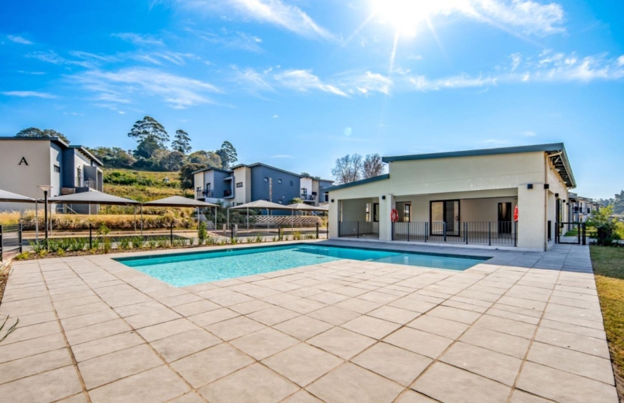 2 Bedroom Property for Sale in Waterfall KwaZulu-Natal
