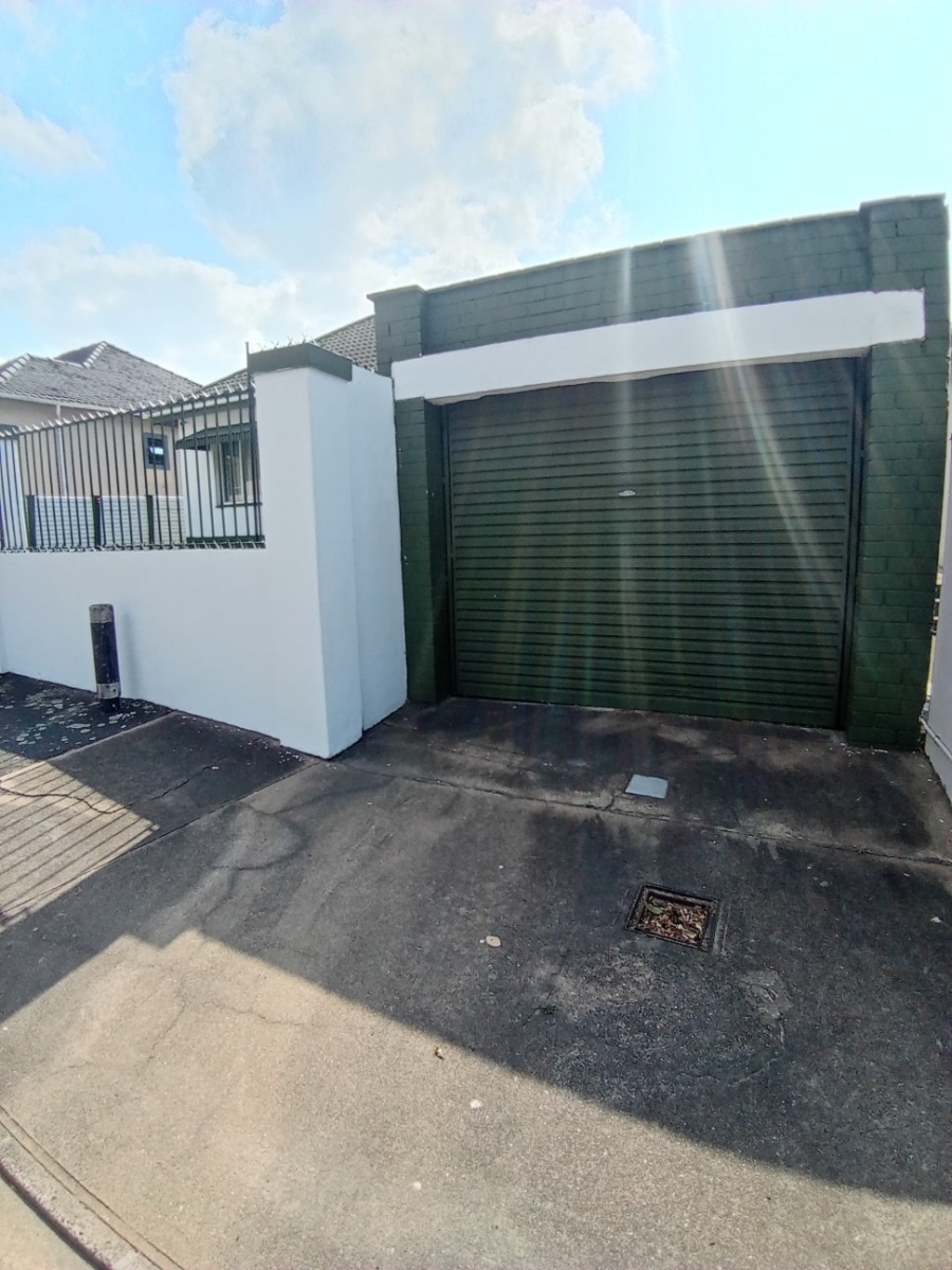3 Bedroom Property for Sale in Glenwood KwaZulu-Natal