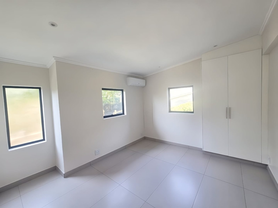 3 Bedroom Property for Sale in Shakas Rock KwaZulu-Natal
