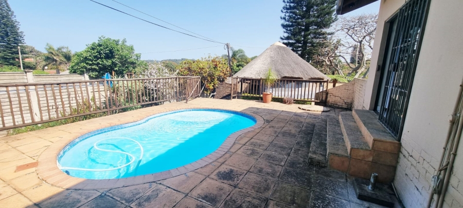6 Bedroom Property for Sale in Shelly Beach KwaZulu-Natal