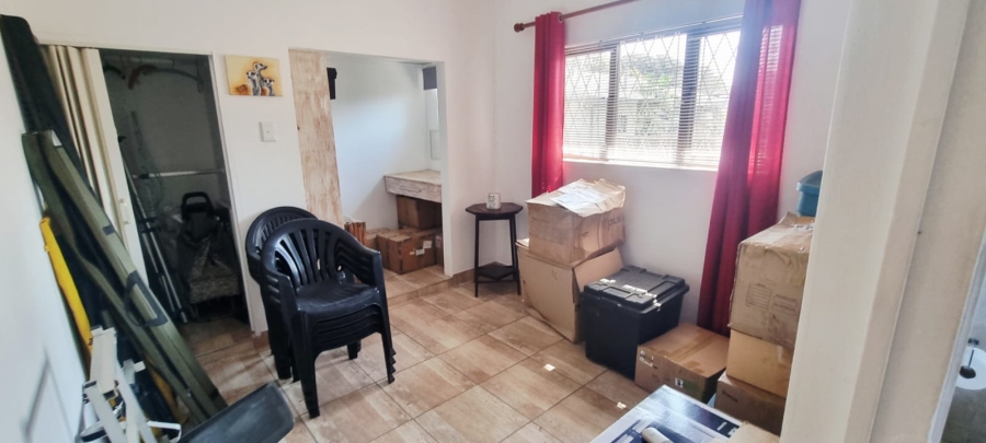 6 Bedroom Property for Sale in Shelly Beach KwaZulu-Natal