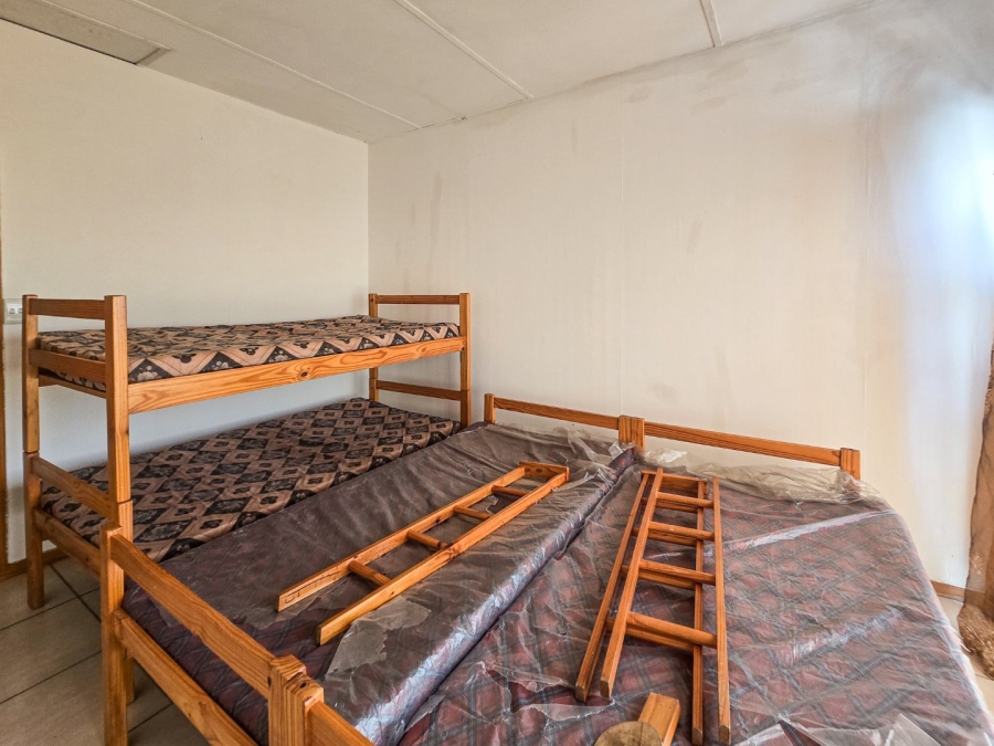 5 Bedroom Property for Sale in Ramsgate KwaZulu-Natal