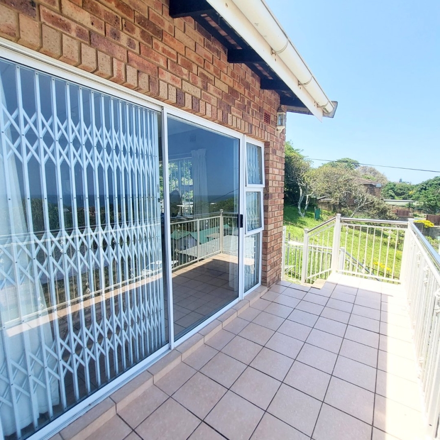6 Bedroom Property for Sale in Sea Park KwaZulu-Natal