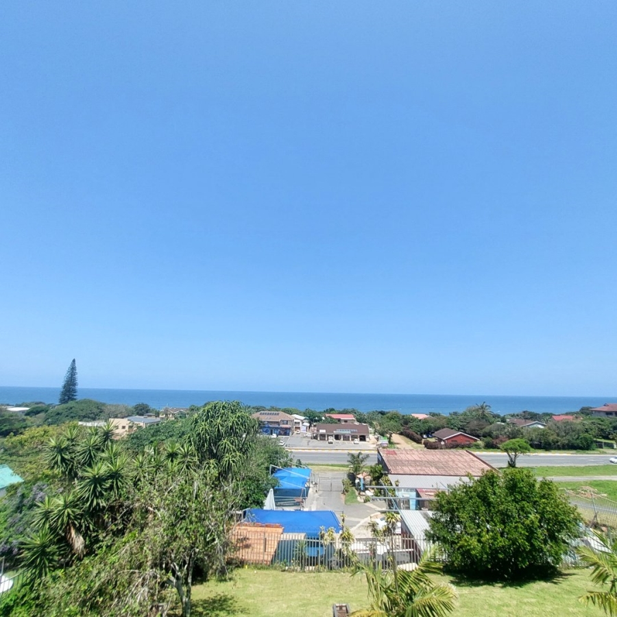 6 Bedroom Property for Sale in Sea Park KwaZulu-Natal