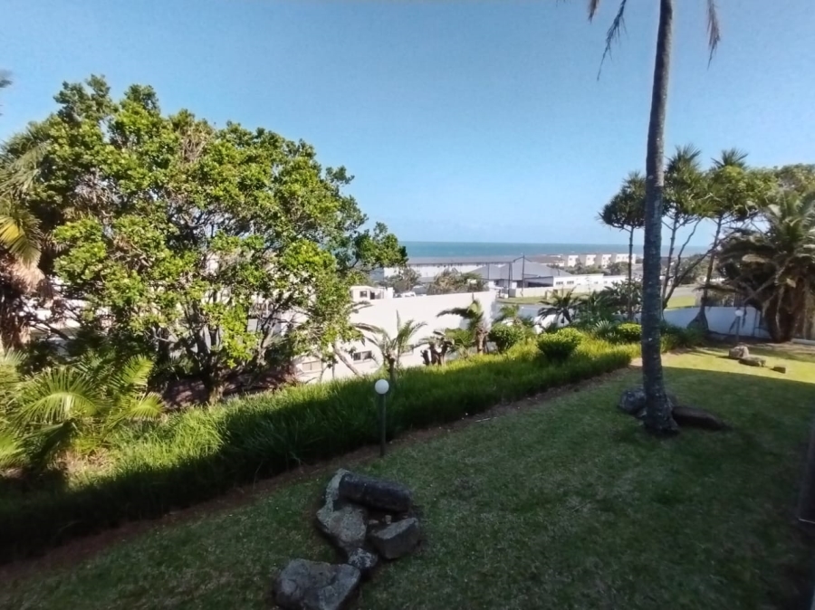 2 Bedroom Property for Sale in Uvongo KwaZulu-Natal