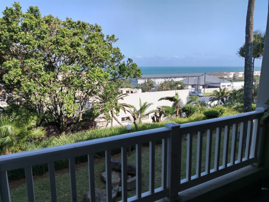 2 Bedroom Property for Sale in Uvongo KwaZulu-Natal