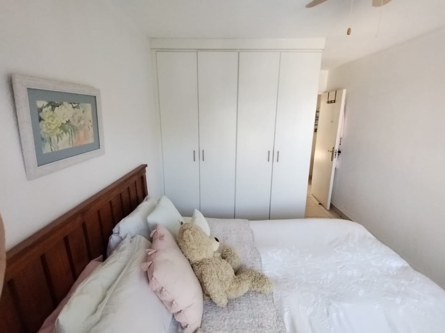 2 Bedroom Property for Sale in Uvongo KwaZulu-Natal
