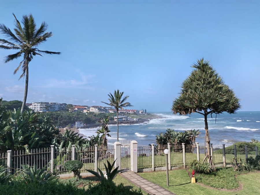 2 Bedroom Property for Sale in Uvongo KwaZulu-Natal