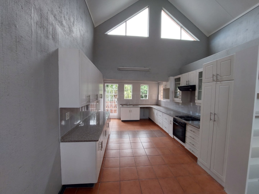 3 Bedroom Property for Sale in Aviary Hill KwaZulu-Natal